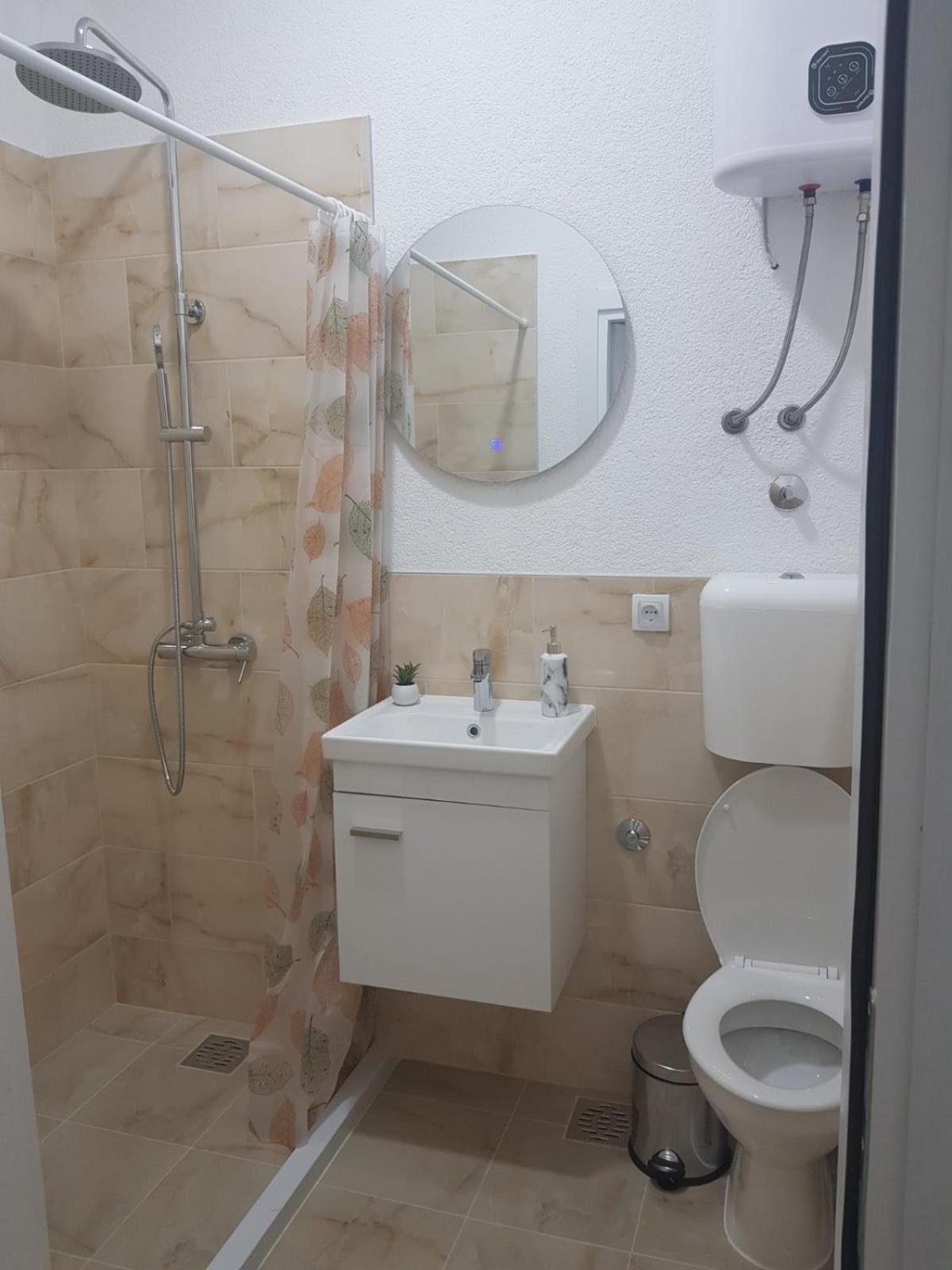 Zeppelin Apartment พลาฟ ภายนอก รูปภาพ